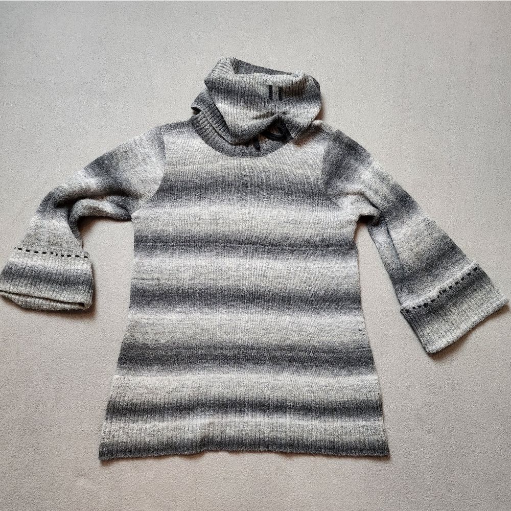 Lole Black and Gray Cowl Neck Sweater Wool Blend - Extra Fine Wool Blend